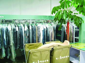 干洗發(fā)展好，閨蜜合伙開(kāi)個(gè)店