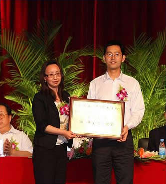UCC國際洗衣獲環(huán)境保護“突出貢獻獎”
